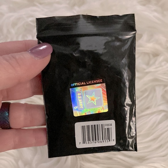 QALO GO ARMY Ladies Silicone Wedding Band Ring 8 (snug) - Picture 3 of 7